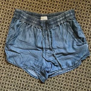 Draw string shorts, look like denim but not!